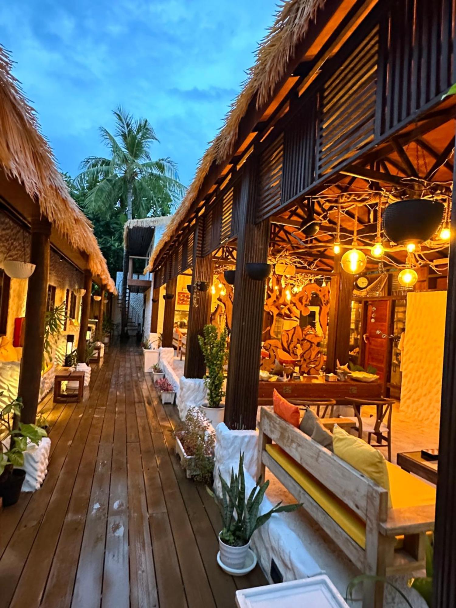 Atholhu Residence Fehendhoo Exterior photo
