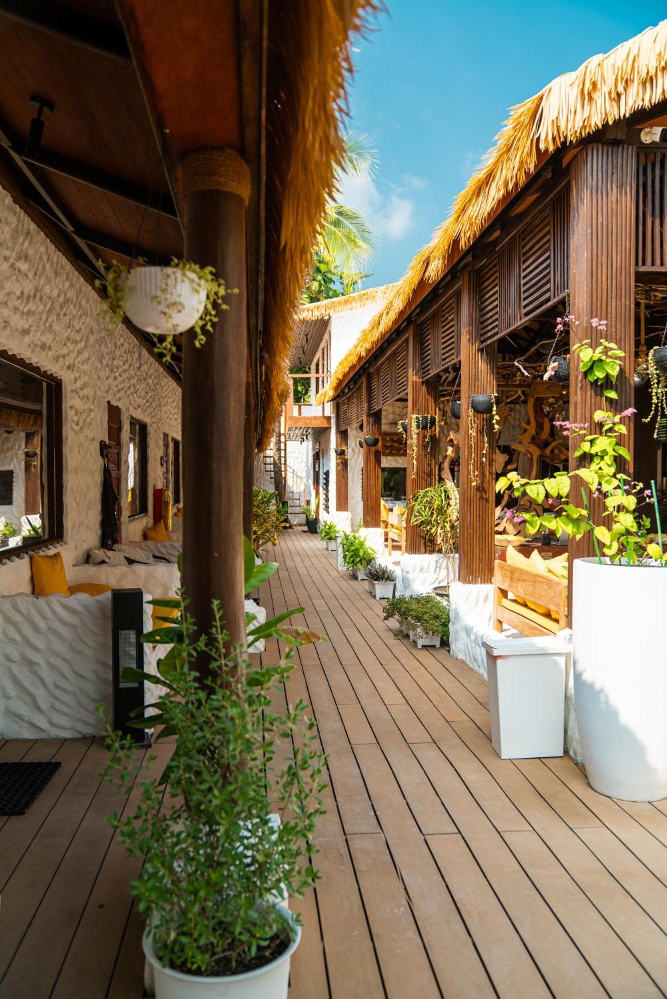 Atholhu Residence Fehendhoo Exterior photo